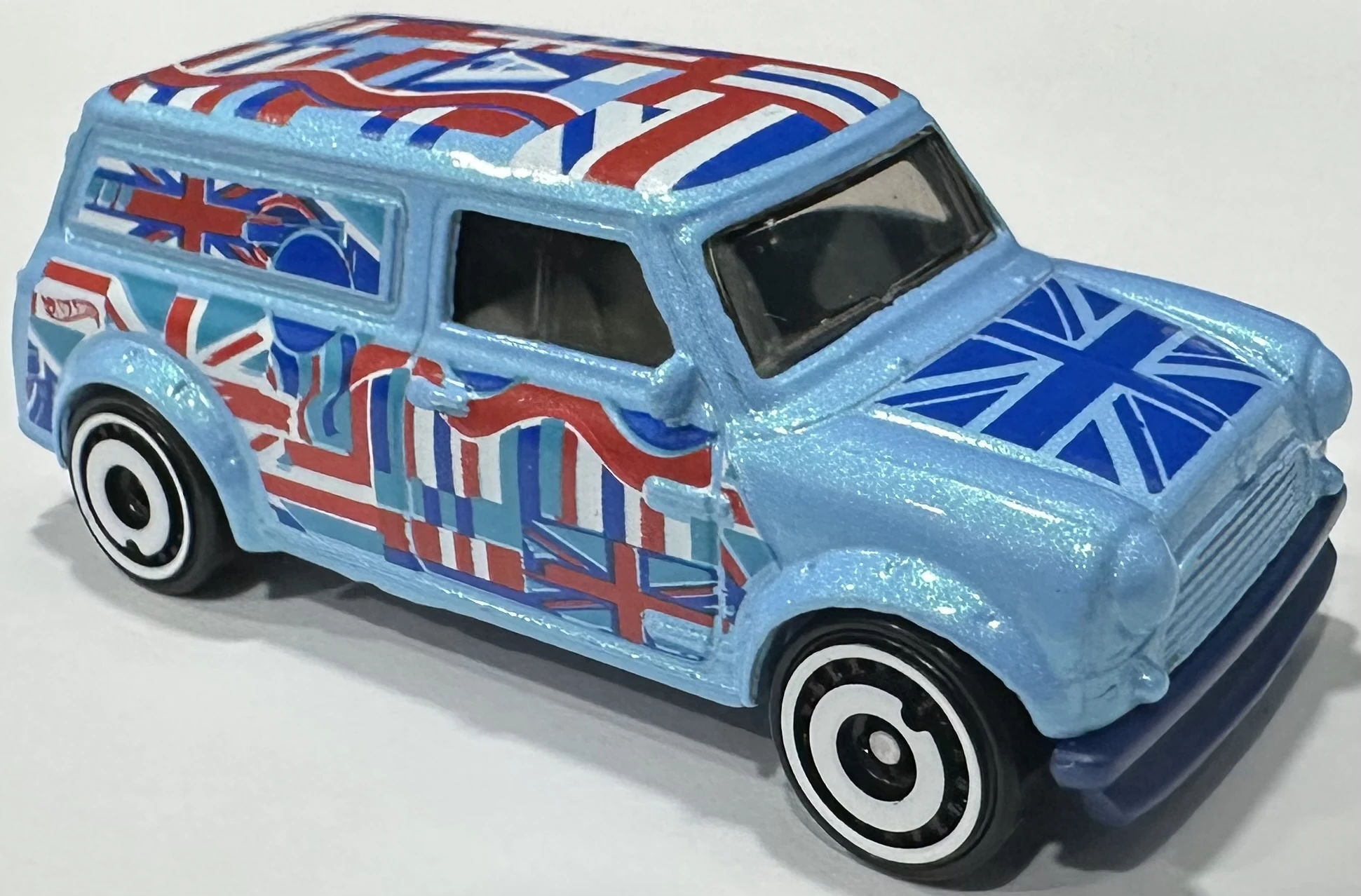 2025 Hot Wheels 	'67 Austin Mini Van Cyan - Mainline 169/250 - Art Cars 10/10