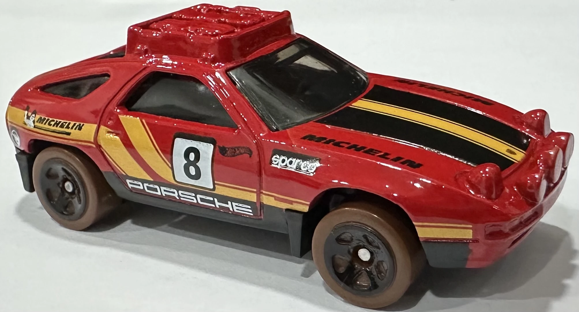 2024 Hot Wheels 		Porsche 928S Safari Red - Mainline 245/250 - Dirt 10/10