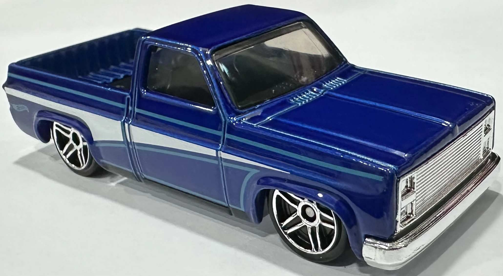 2024 Hot Wheels 			LB-Silhouette 	'83 Chevy Silverado Blue - Mainline 249/250 - Then and Now 9/10