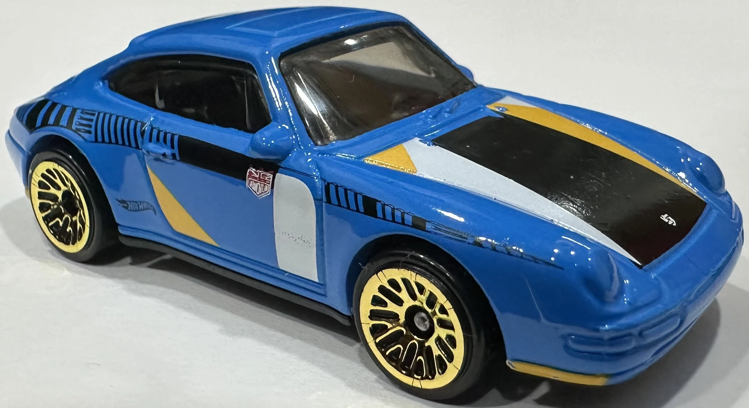 2024 Hot Wheels 							'96 Porsche Carrera Blue - Mainline 174/250 - The 90s 1/10