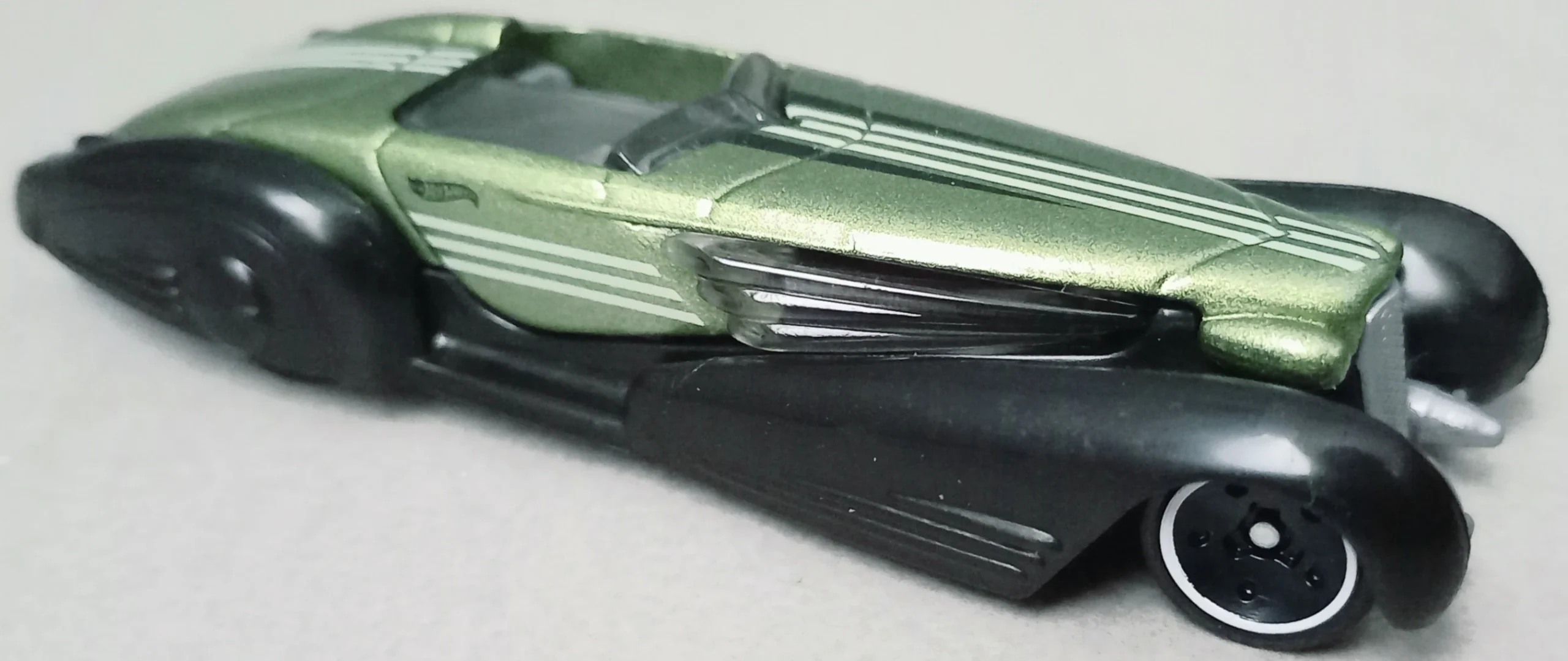 2025 Hot Wheels 											Custom Cadillac Fleetwood Green - Mainline 024/250 - Rod Squad 1/10