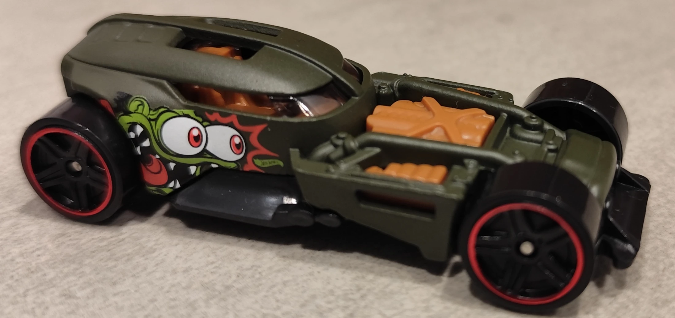 2025 Hot Wheels 															HW50 Concept Dark Green - Mainline 070/250 - Rod Squad 6/10