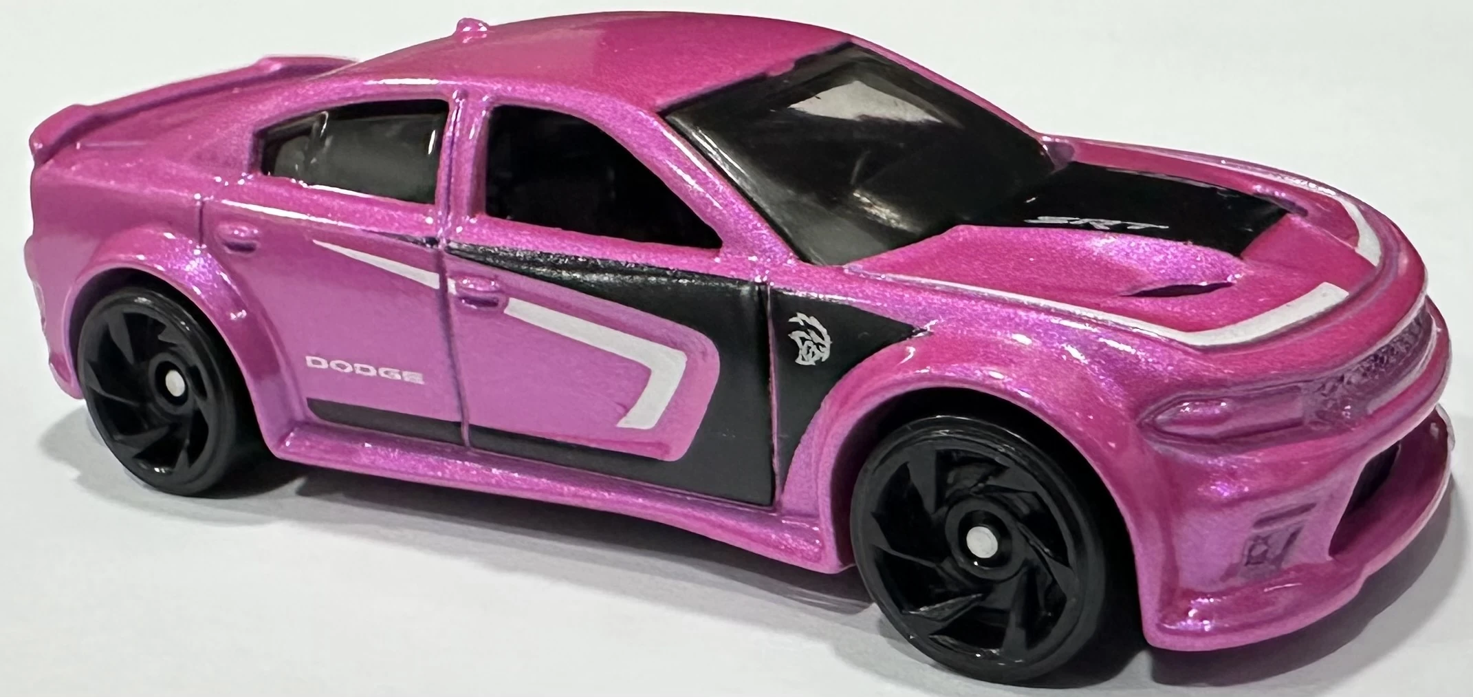 2025 Hot Wheels 								'20 Dodge Charger Hellcat Pink - Mainline 240/250 - Muscle Mania 9/10