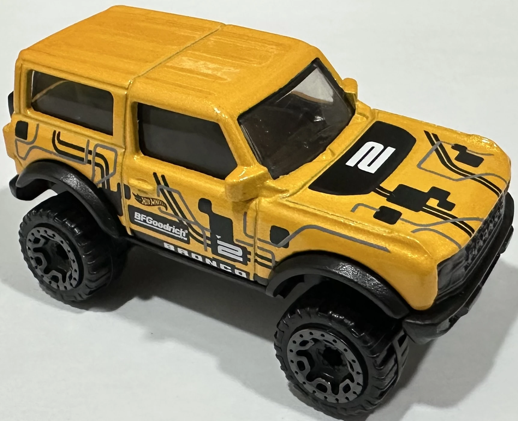 2025 Hot Wheels '21 Ford Bronco Yellow - Mainline 020/250 - Hot Trucks 1/10