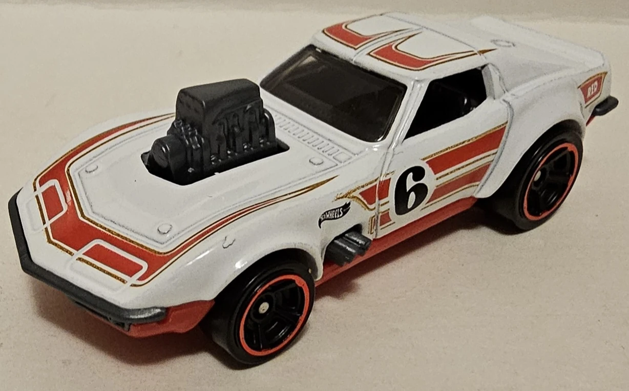 2025 Hot Wheels 											'68 Corvette - Gas Monkey Garage White - Mainline 134/250 - Red Edition Target 9/12
