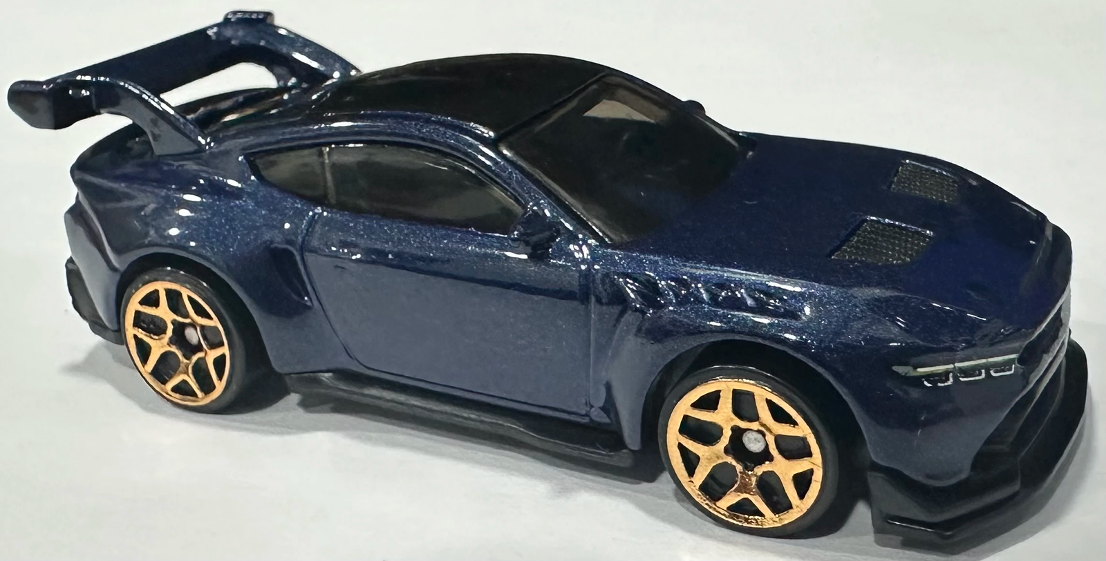 2025 Hot Wheels 	Ford Mustang GTD Navy Blue - Mainline 034/250 - Mustang Go 1/5