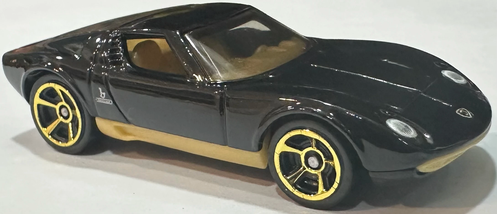 2025 Hot Wheels 	'71 Lamborghini Miura SV Black - Mainline 078/250 - 70s vs 90s 6/10