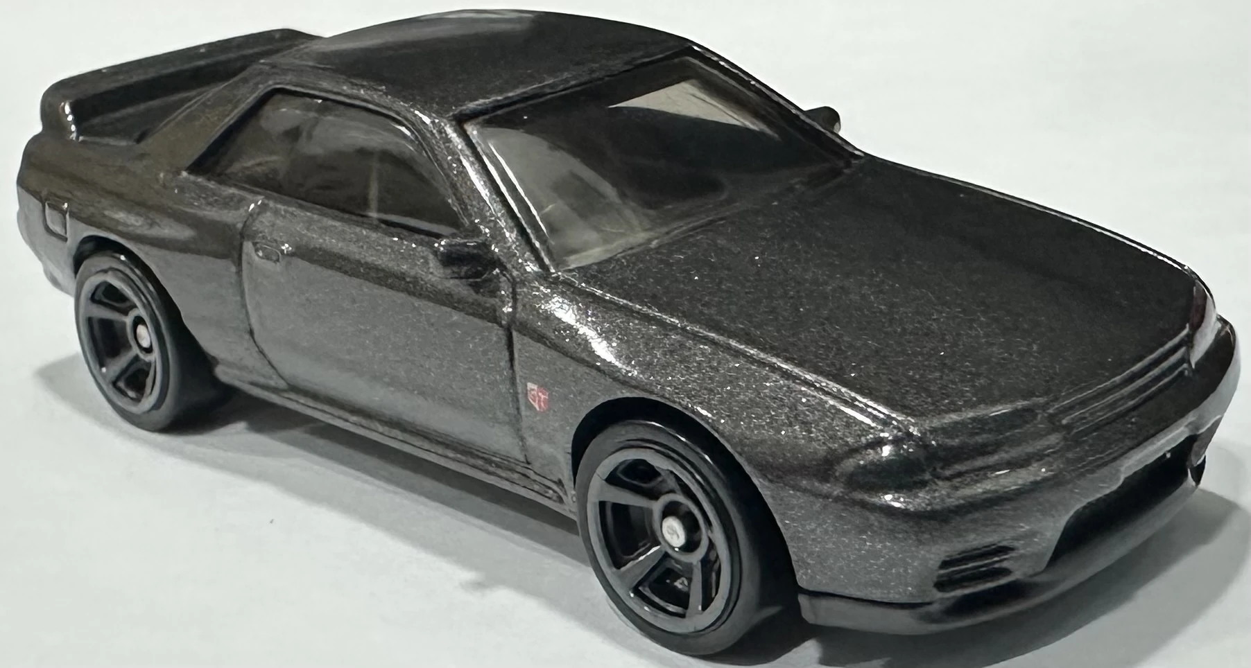 2025 Hot Wheels Nissan Skyline GT-R (BNR32) Gray Fast & Furious - Mainline 004/250 - Screen Time 2/10