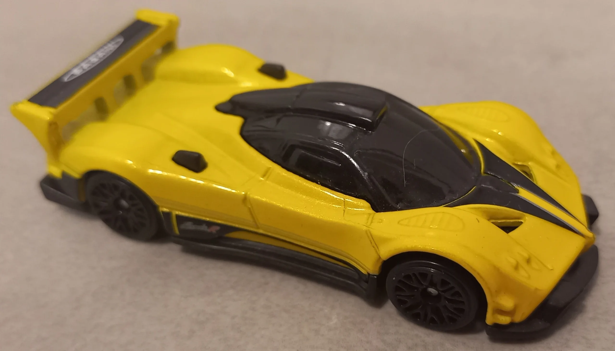 2024 Hot Wheels 		Pagani Zonda R Yellow - Mainline 099/250 - Race Day 3/10