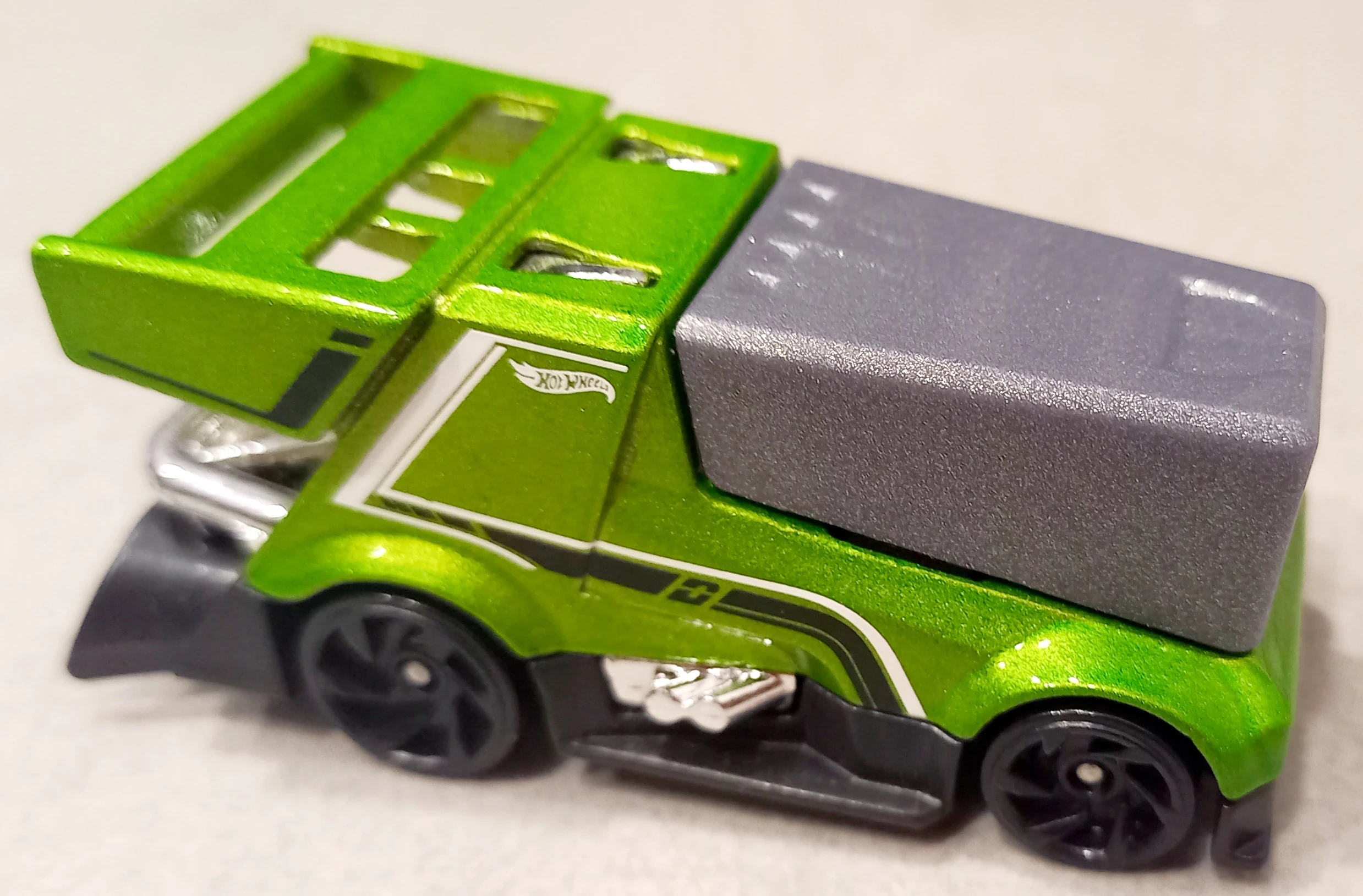 2024 Hot Wheels 										Rink Racer Green - Mainline 168/250 - Ride-Ons 5/5 