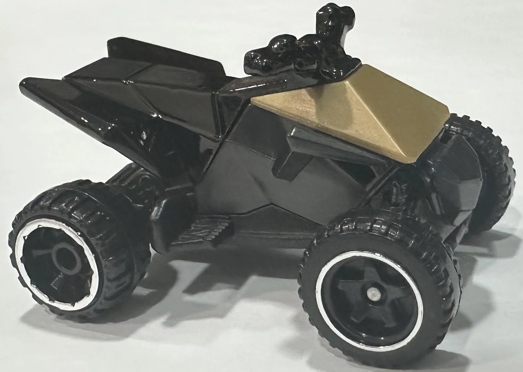 2025 Hot Wheels 		Cyberquad Gold - Mainline 082/250 - Dirt 04/10