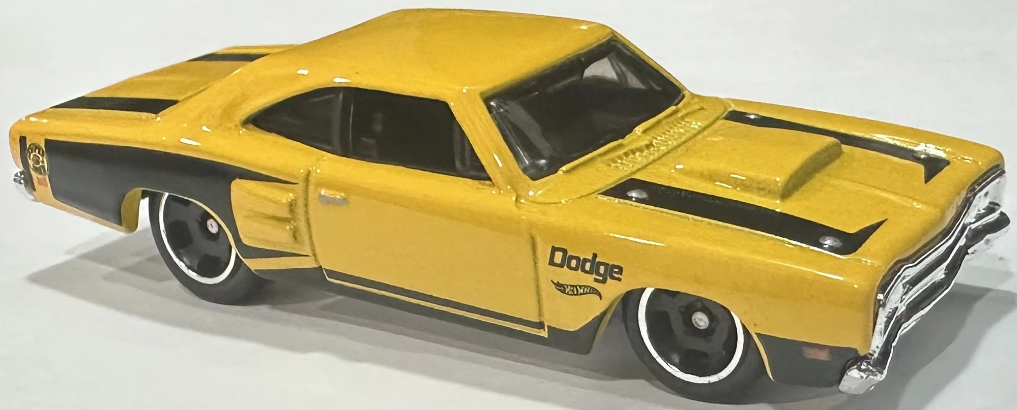 2025 Hot Wheels 					'69 Dodge Coronet Superbee Yellow - Mainline 208/250 - Muscle Mania 5/10