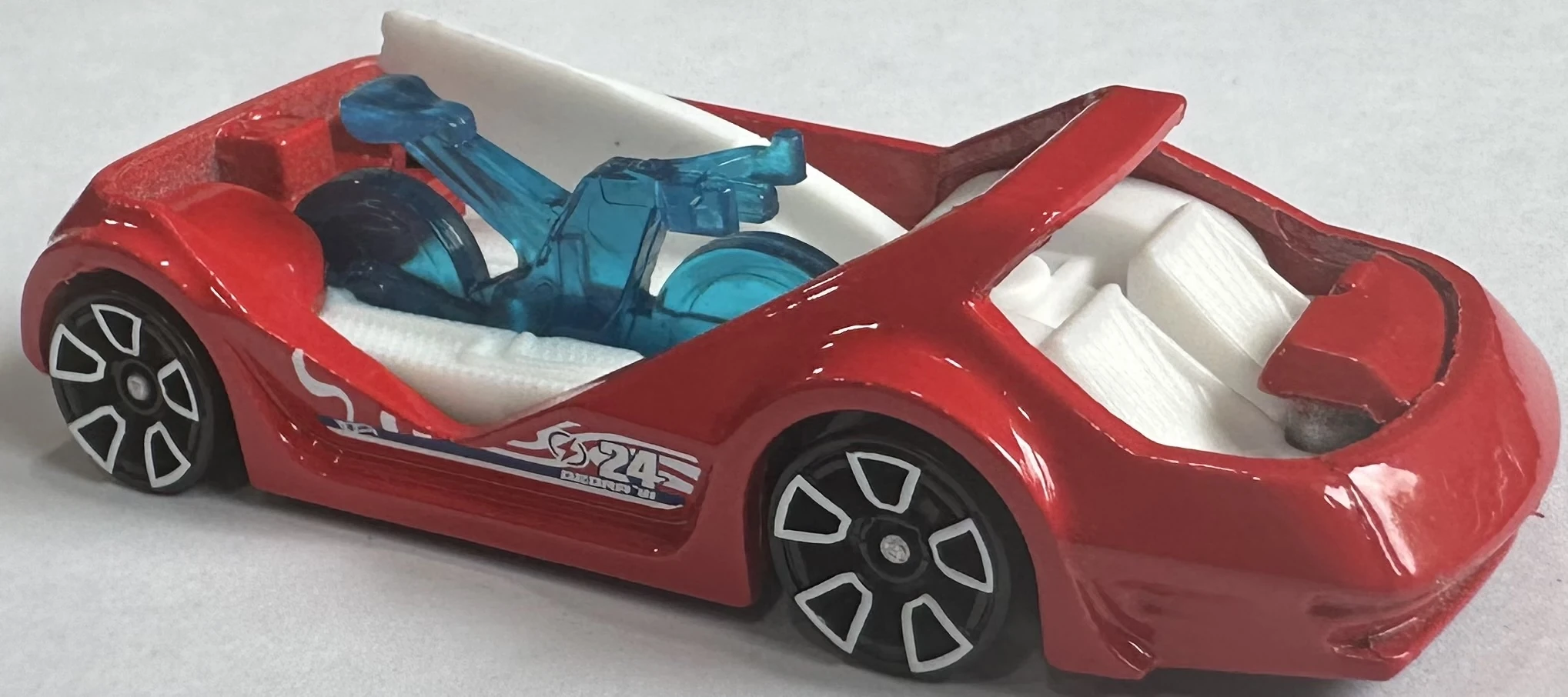 2025 Hot Wheels 				Deora III Red - Mainline 010/250 - EV 02/10