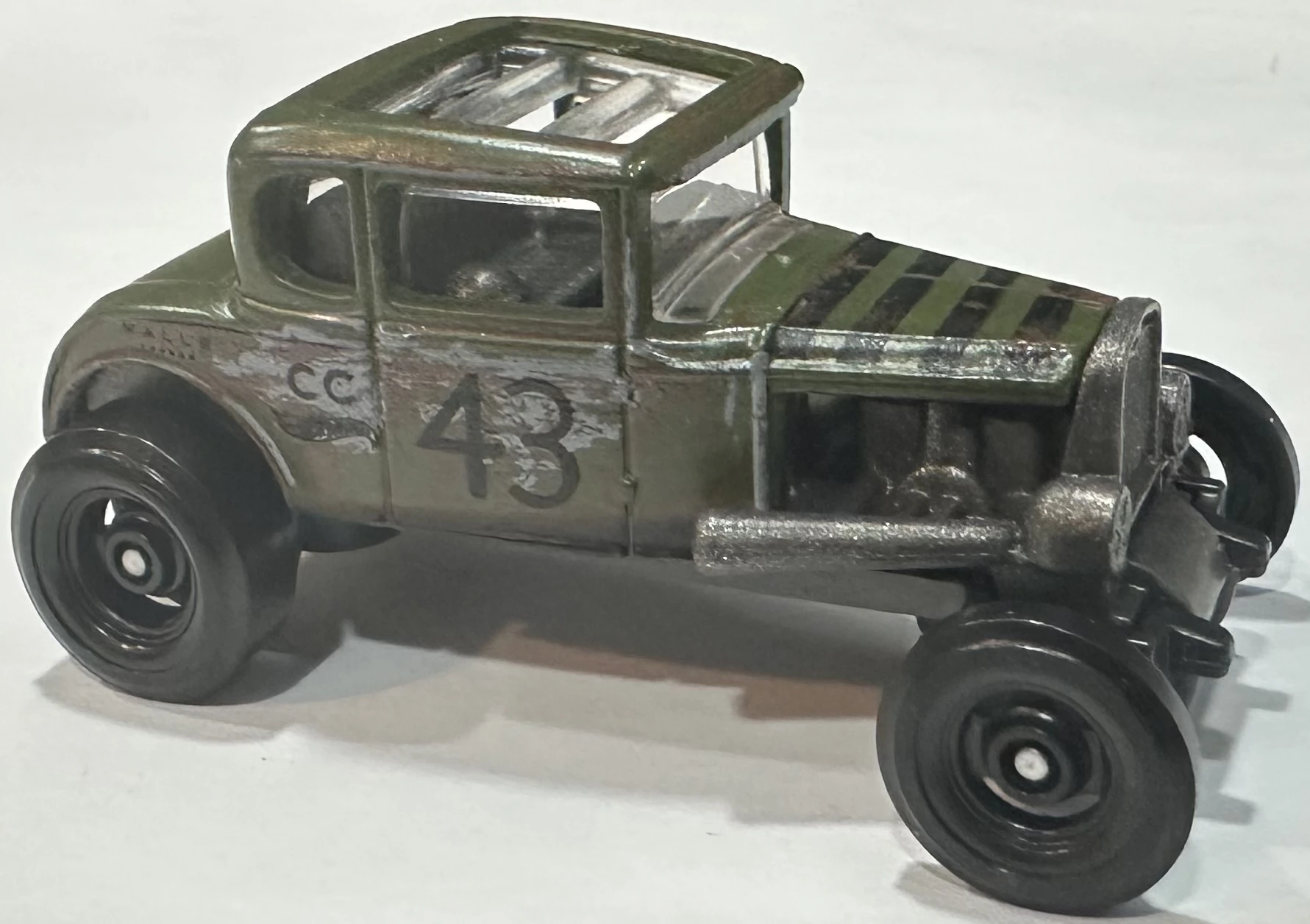 2025 Hot Wheels 		Ford Model A Custom '31 Dark Green - Mainline 140/250 - Dirt 07/10