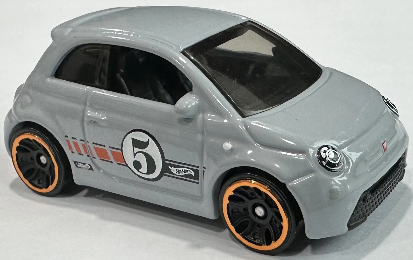 2024 Hot Wheels 		Fiat 500e Gray - Mainline 022/250 - Compact Kings 2/5