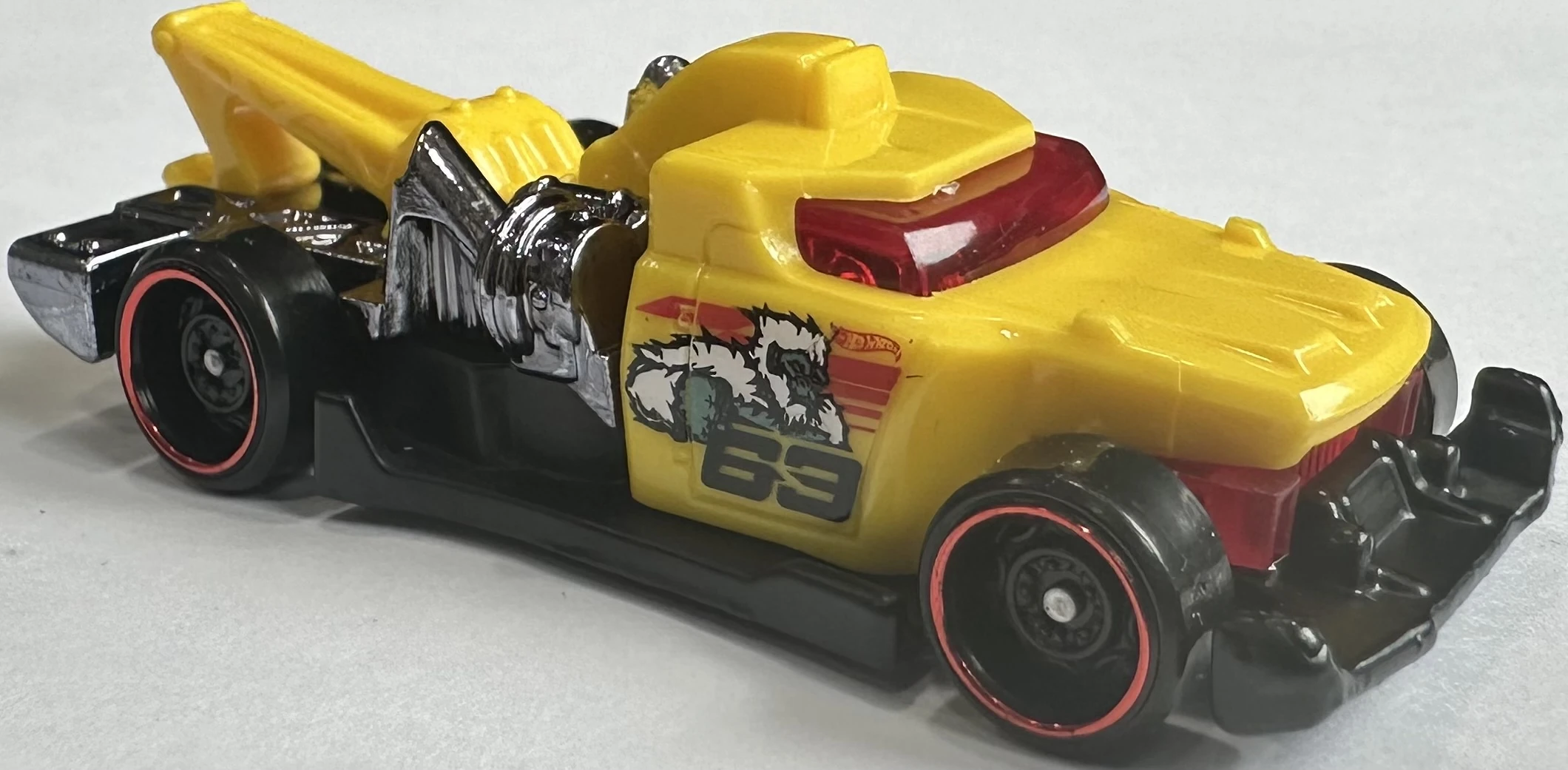 2025 Hot Wheels '21 	Haulerback Yellow - Mainline 042/250 - Hot Trucks 3/10