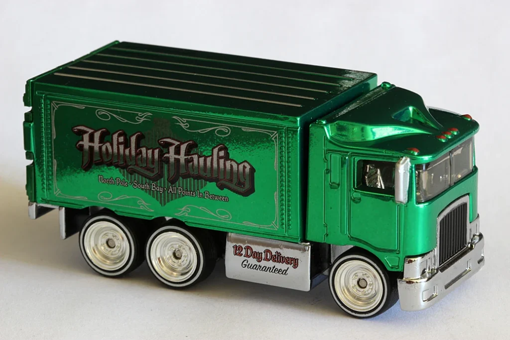 Hiway Hauler Dark Green - 2010 Hot Wheels Redline Club RLC