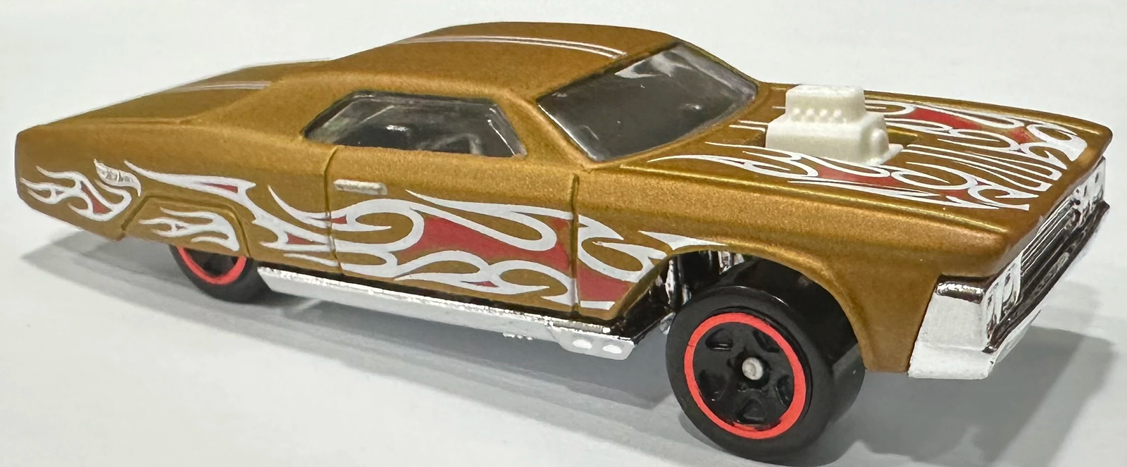 2024 Hot Wheels 									Layin' Lowrider Beige - Mainline 113/250 - Reverse Rake 3/5