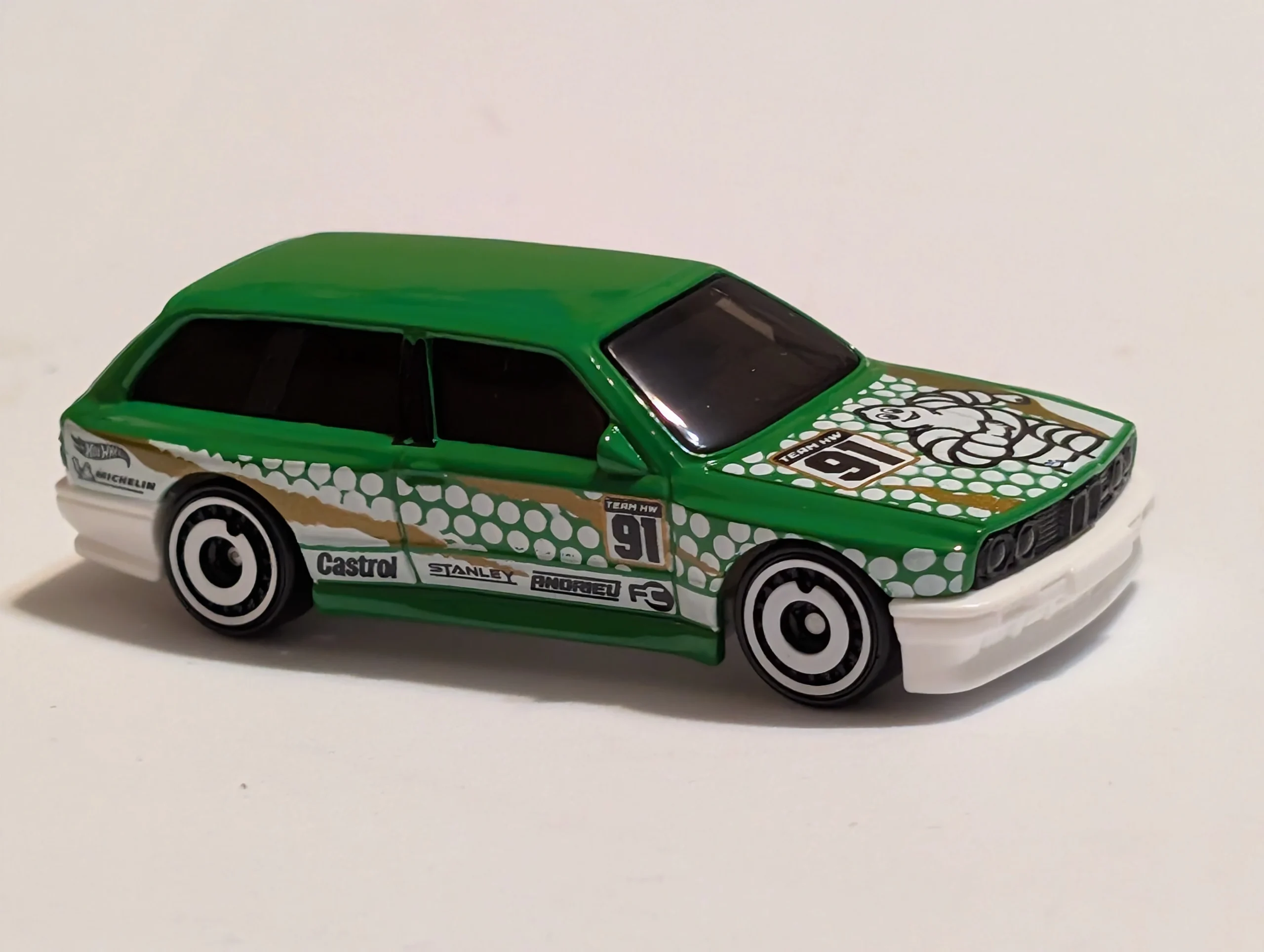 2025 Hot Wheels 	BMW M3 Wagon Green - Mainline 245/250 - Wagons 5/5 