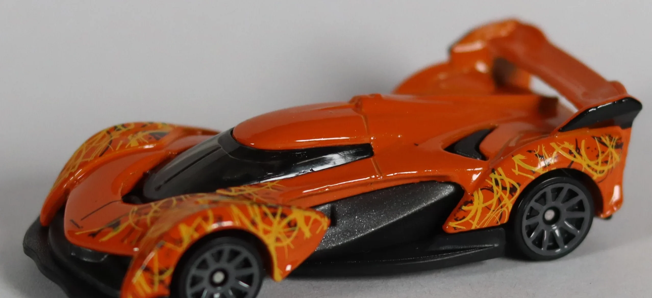 2024 Hot Wheels 					McLaren Solus GT Orange - Mainline 070/250 - Modified 6/10