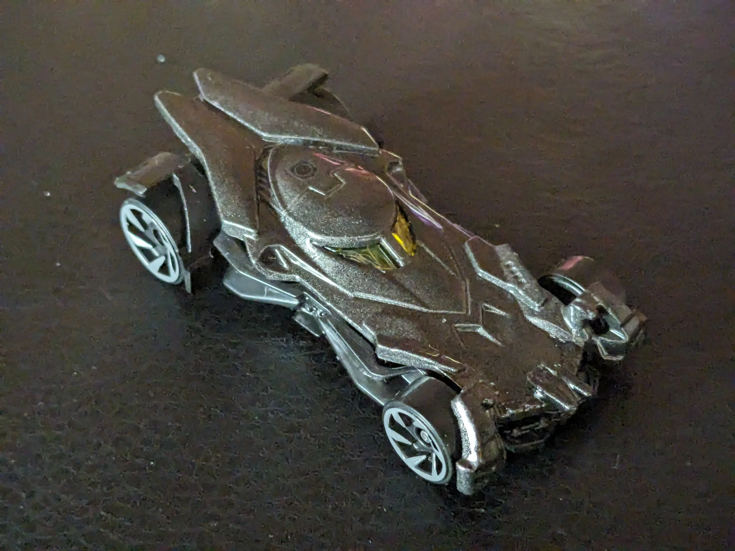 2024 Hot Wheels 																													Batmobile Chrome - Mainline 002/250 - Batman 1/5 