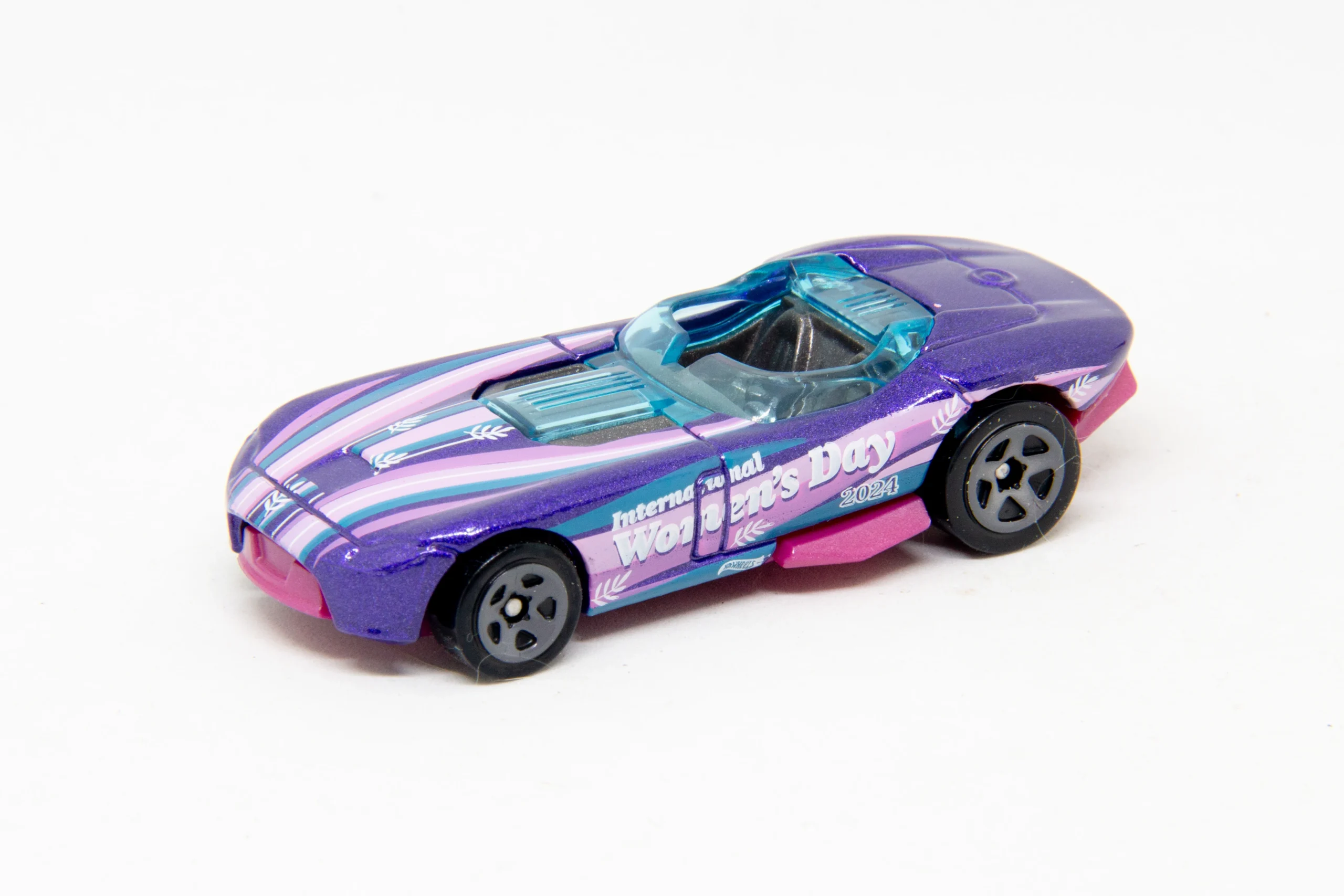 2024 Hot Wheels 	RRRoadster Purple - Mainline 076/250 - Celebrations Racers 4/10