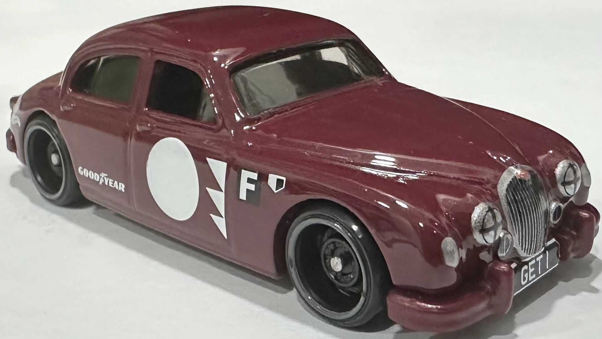 2025 Hot Wheels 	Jaguar Mk1 Blood Red - Mainline 075/250 - Race Day 2/10