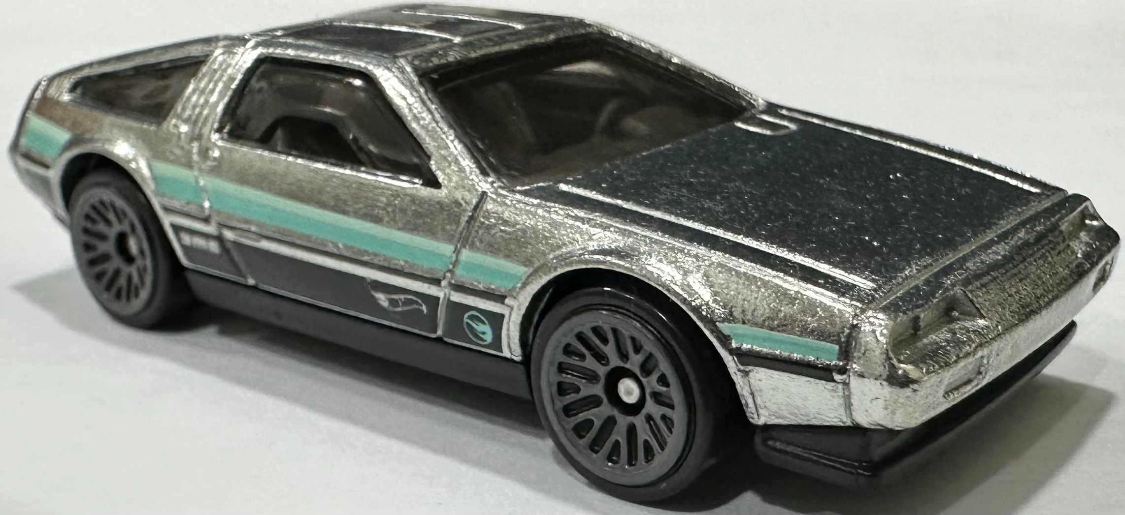 2024 Hot Wheels 					DMC DeLorean Chrome - Mainline 236/250 - Rolling Metal 3/5