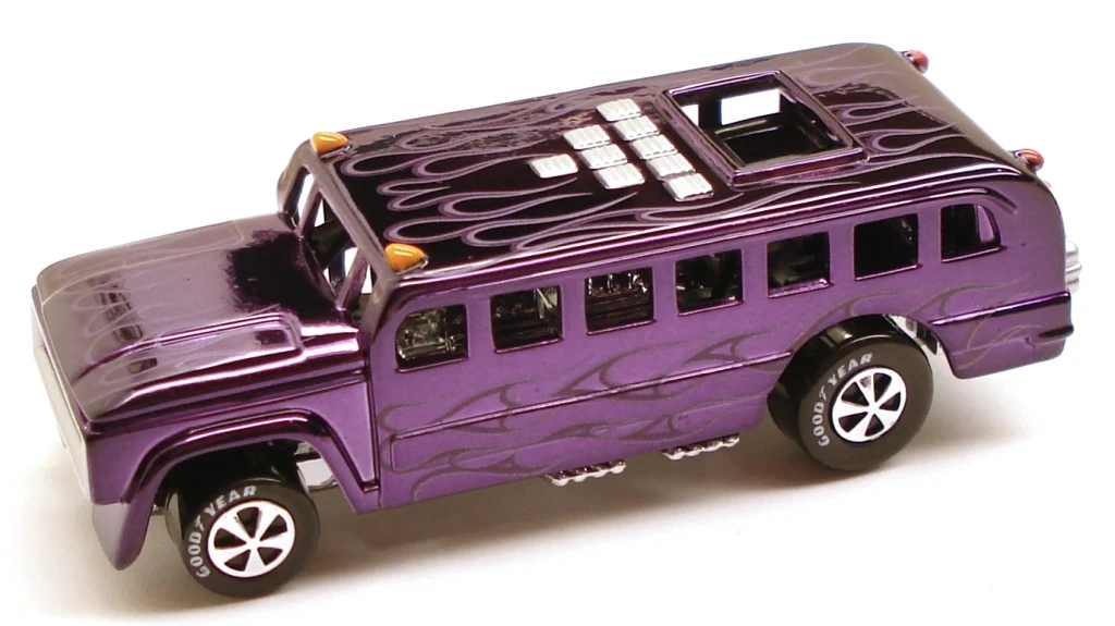 S'Cool Bus Dark Purple - 2009 Hot Wheels Redline Club RLC