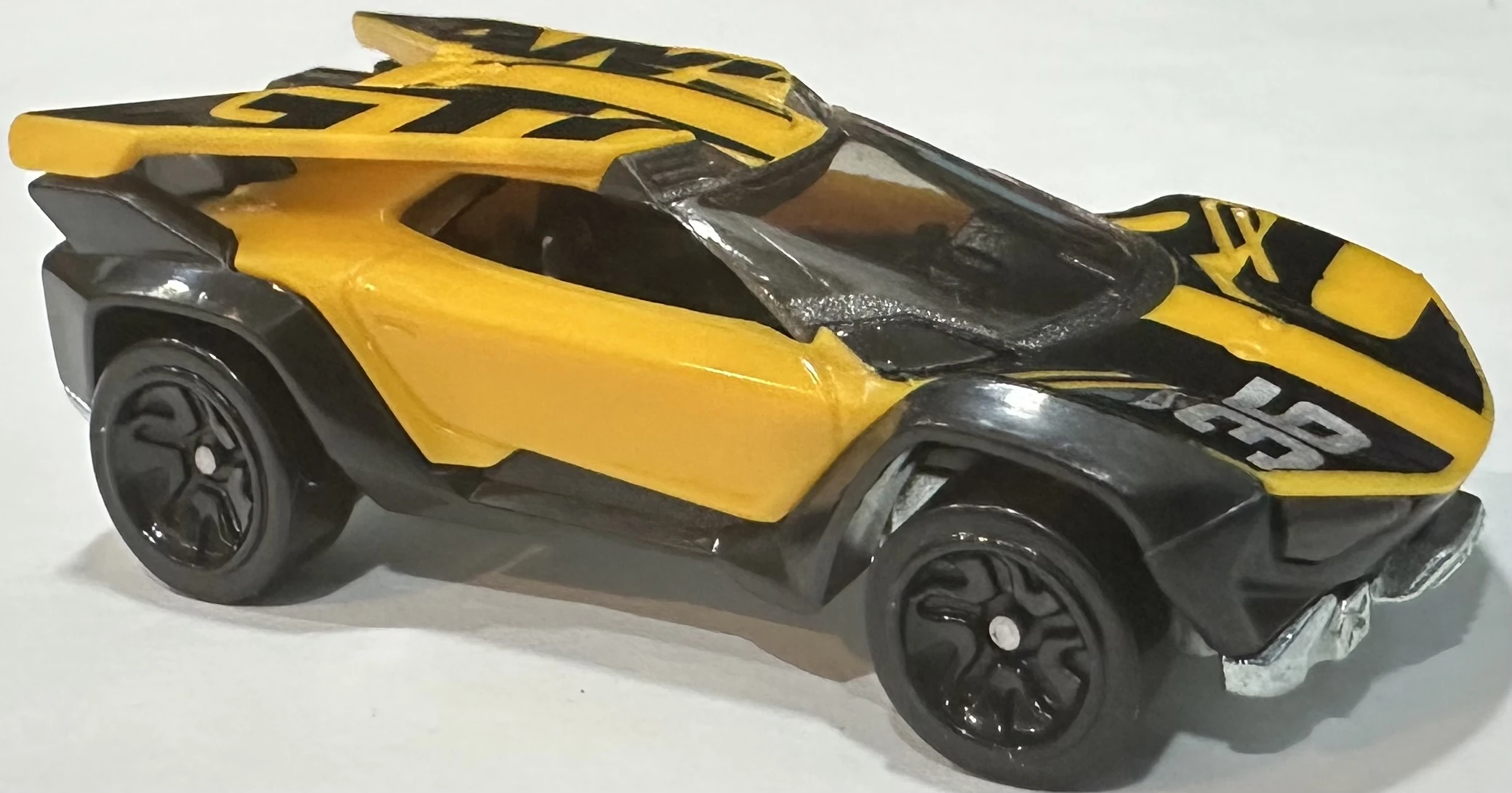 2025 Hot Wheels 																				Amaru GTC Yellow - Mainline 171/250 - Safari Mode 4/5