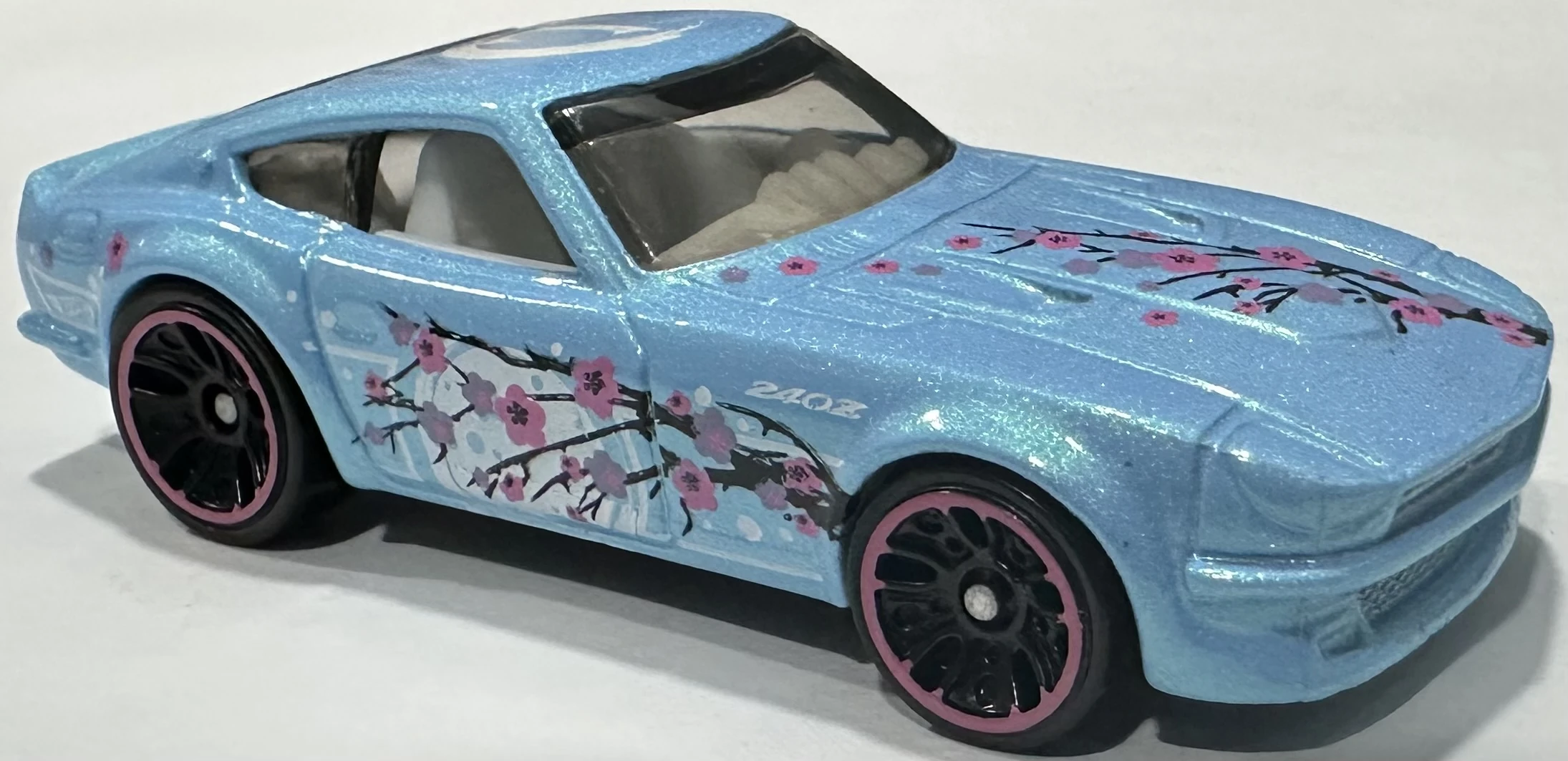 2025 Hot Wheels Datsun 240Z Cyan - Mainline 062/250 - Art Cars 4/10