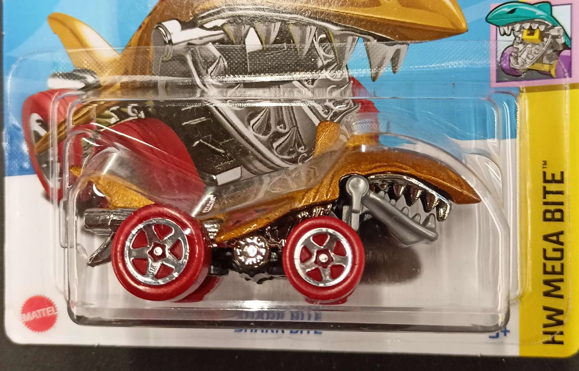 2024 Hot Wheels Shark Bite Gold - Mainline 018/250 - Mega Bite 1/5