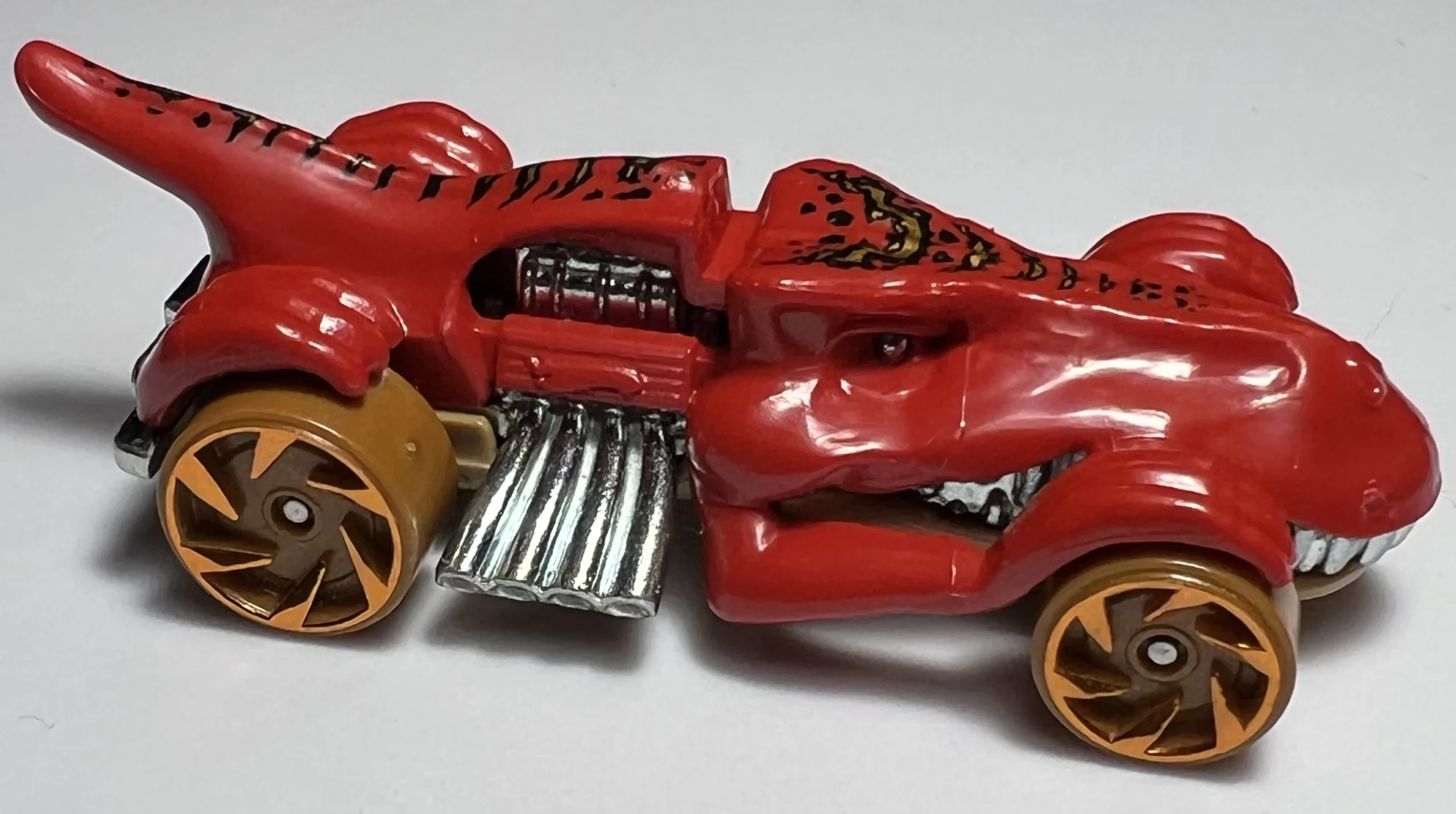 2024 Hot Wheels 			T-Rextroyer Red - Mainline 114/250 - Mega Bite 5/5
