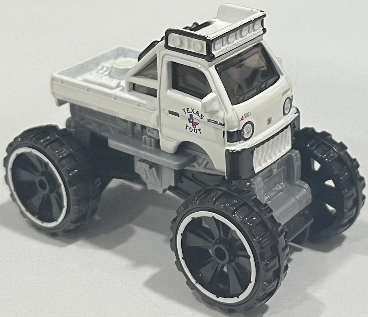 2024 Hot Wheels 	Mazda Autozam White - Mainline 001/250 - Dream Garage 3/5