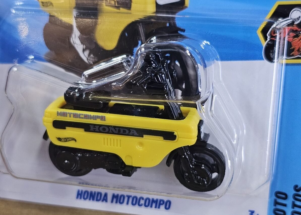 2025 Hot Wheels Honda Motocompo Yellow - Mainline 181/250 - Metro 3/5
