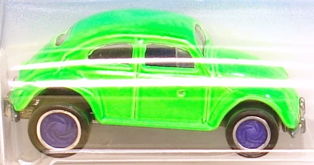 1995 Hot Wheels Treasure Hunt VW Bug Green 5/12