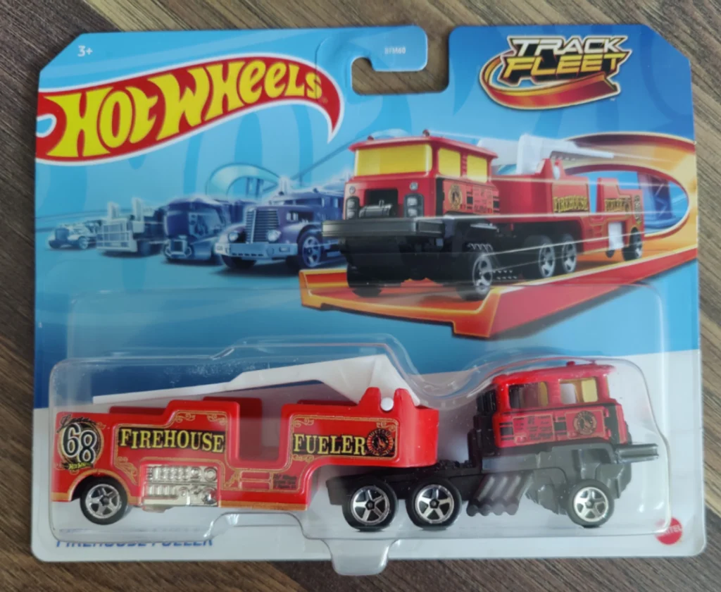 2024 Hot Wheels Track Fleet - Firehouse Fueler Red